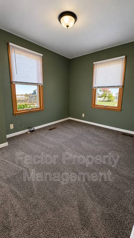 110 Wheeler Ave #1, North Mankato, MN 56003 - Apartment for Rent - Image 8