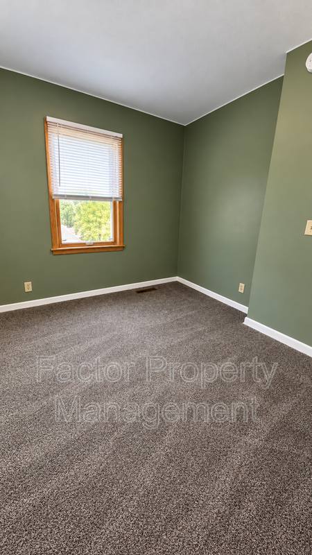 110 Wheeler Ave #1, North Mankato, MN 56003 - Apartment for Rent - Image 9