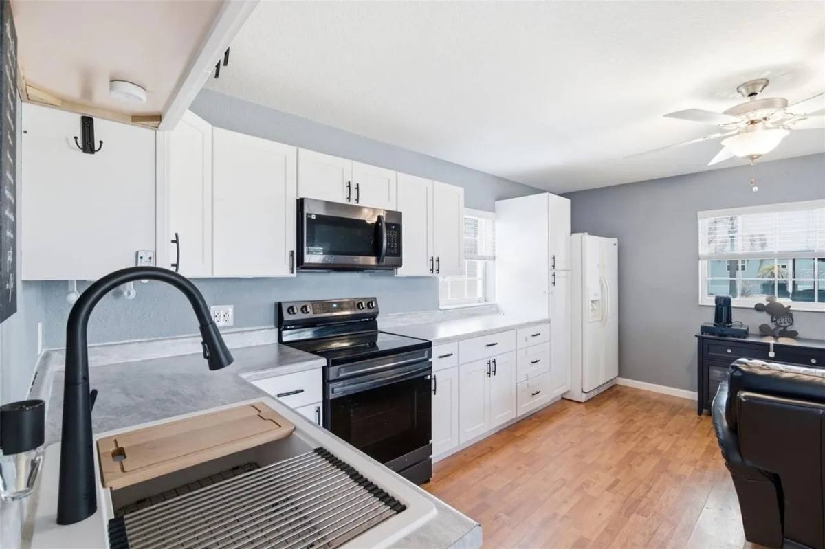 220 St George Dr, Davenport, FL 33837 - House for Rent - Image 9