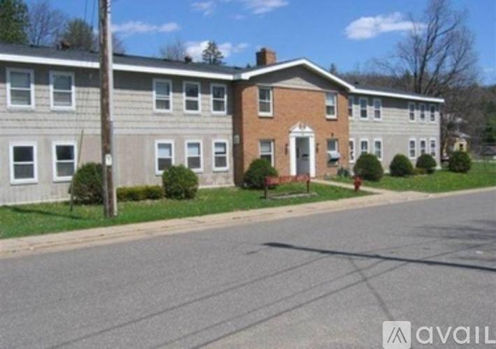 805 Vine Court #18, Niagara, WI 54151 - Apartment for Rent