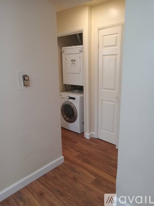 700 8th St NE, Washington, DC 20002 - Apartment for Rent - Image 1