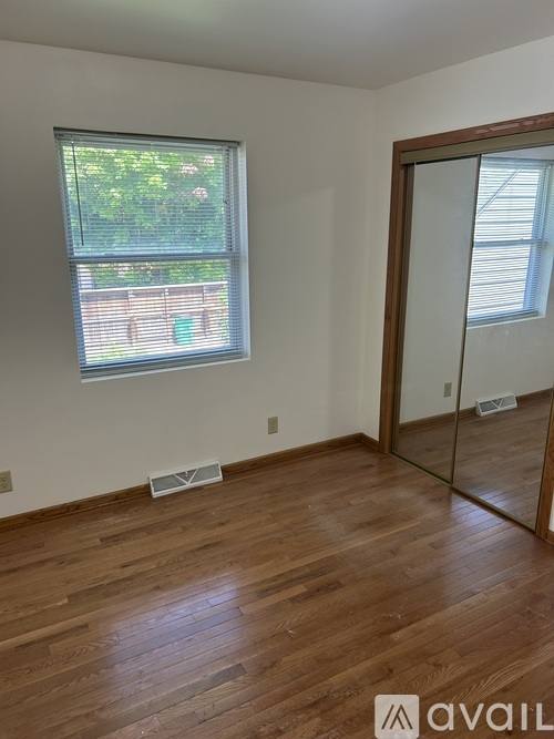 2624 S Fulton St, Rear Unit, Milwaukee, WI 53207 - Townhouse for Rent - Image 7