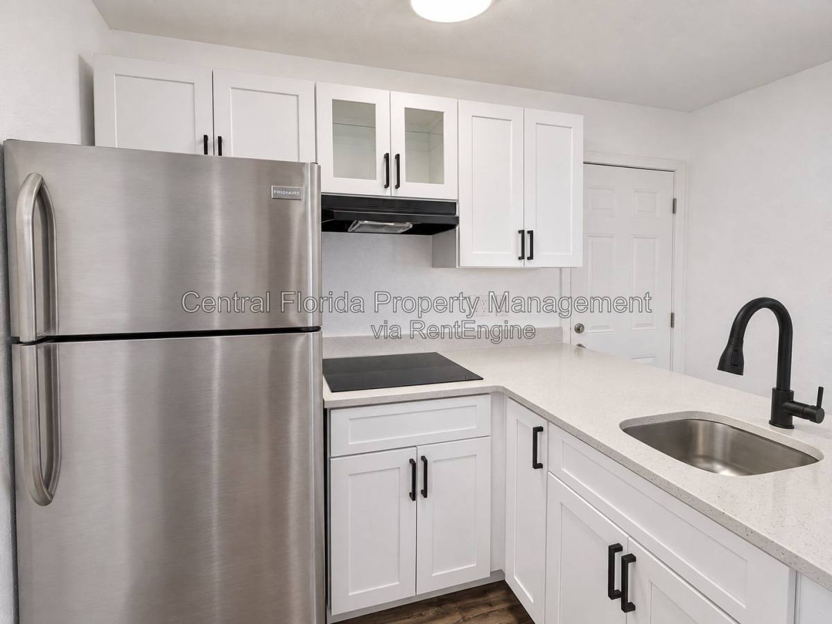 6152 Roxburg Ave #1, Orlando, FL 32809 - Apartment for Rent - Image 6