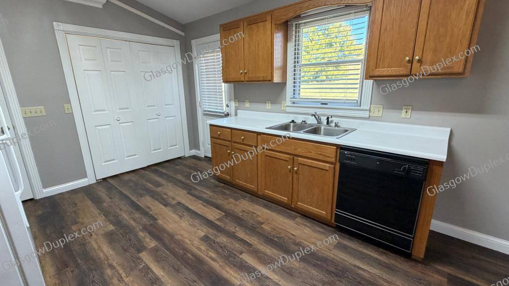 98 Sandwood Dr #B, Glasgow, KY 42141 - House for Rent - Image 7