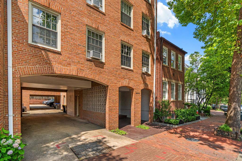 2515 P St NW, Washington, DC 20007 - Apartment for Rent - Image 2
