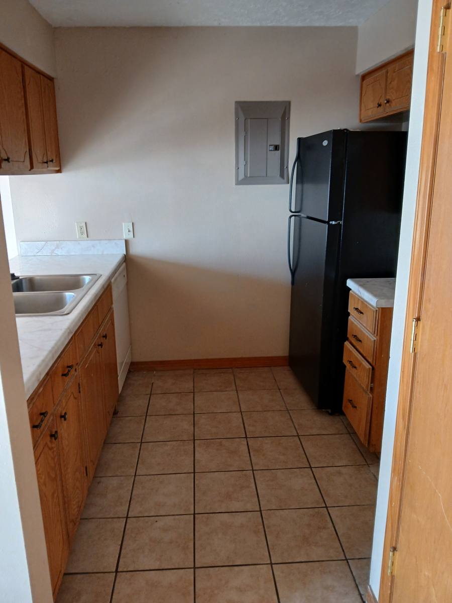 2200 Electra St #117, Sayre, OK 73662 - Apartment for Rent - Image 3
