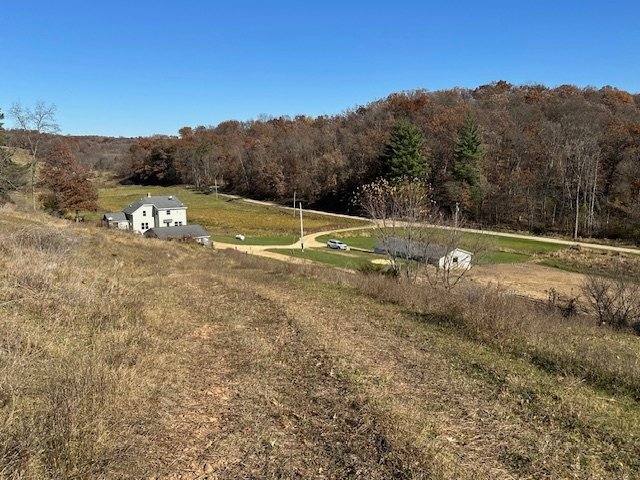 House for rent at 1906 Squirrel Hill Rd, Hollandale, WI 53544