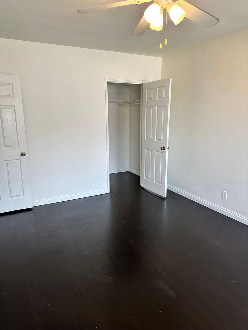 North of Pier Beach Pad, 1542 Monterey Blvd, Hermosa Beach, CA 90254 - Apartment for Rent - Image 8
