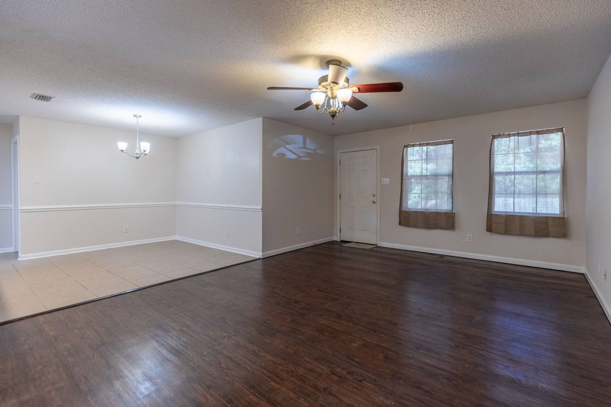 121 Creekside Dr, Daphne, AL 36526 - House for Rent - Image 3