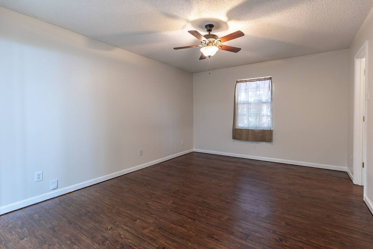 121 Creekside Dr, Daphne, AL 36526 - House for Rent - Image 6