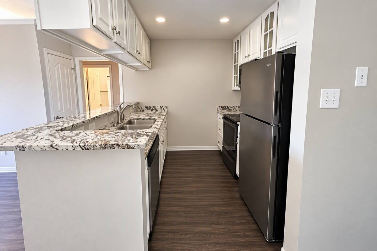 8320 Cambridge Rd #M16, Tyler, TX 75703 - Townhouse for Rent - Image 3