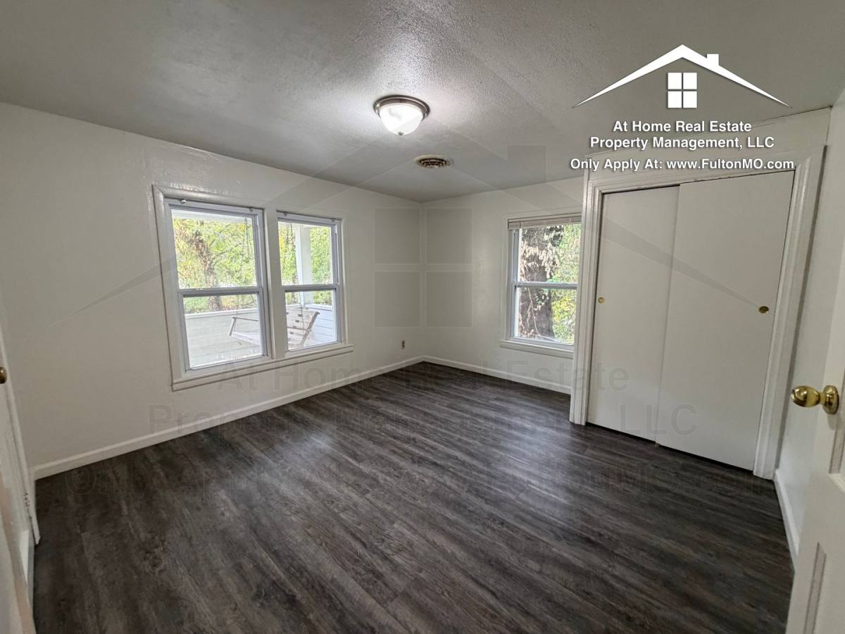221 W 2nd St, Fulton, MO 65251 - House for Rent - Image 6