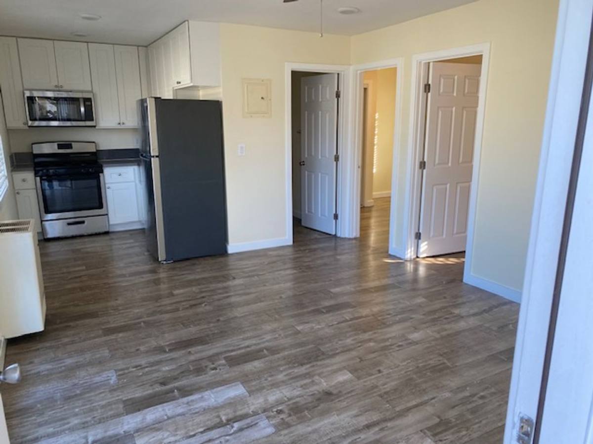 Apartment for rent at 1307 E Peck St, Compton, CA 90221