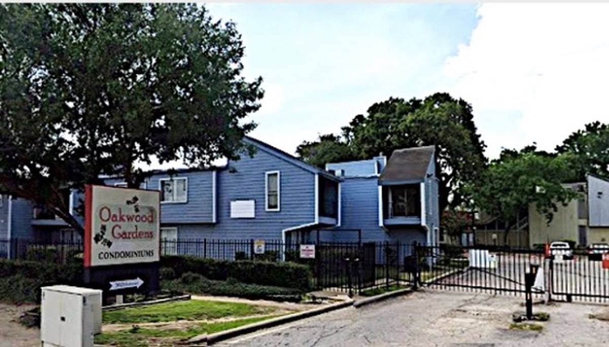 Townhouse for rent at 5625 Antoine Dr #901, Houston, TX 77091