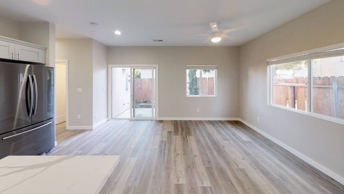Townhouse for rent at 6136 Dorothy Dr, San Diego, CA 92115