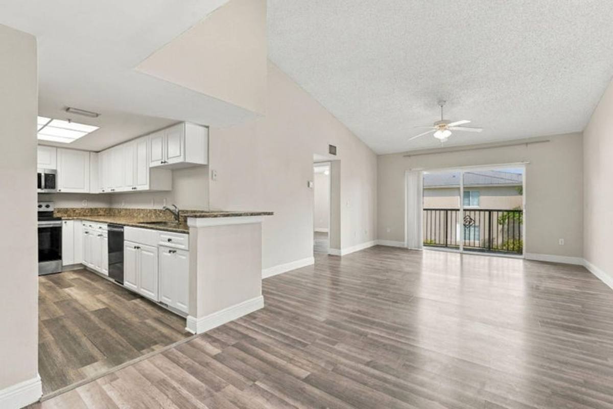 Condo for rent at 1400 Crestwood Court S #1410, West Palm Beach, FL 33411