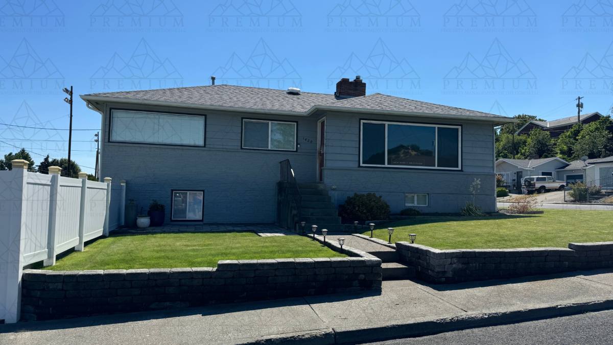 1420 Oregon St, The Dalles, OR 97058 - House for Rent - Image 1