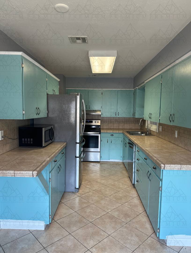 1420 Oregon St, The Dalles, OR 97058 - House for Rent - Image 4