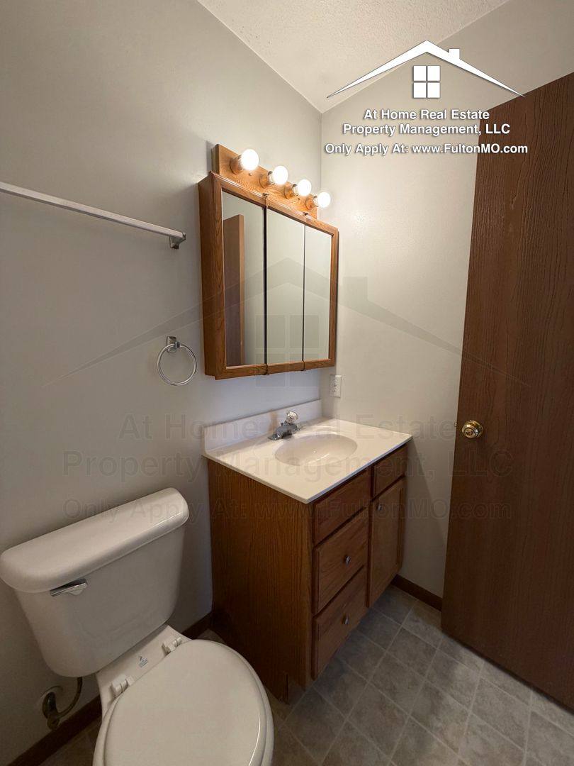 436-438 Sabre Circle, Fulton, MO 65251 - Apartment for Rent - Image 10