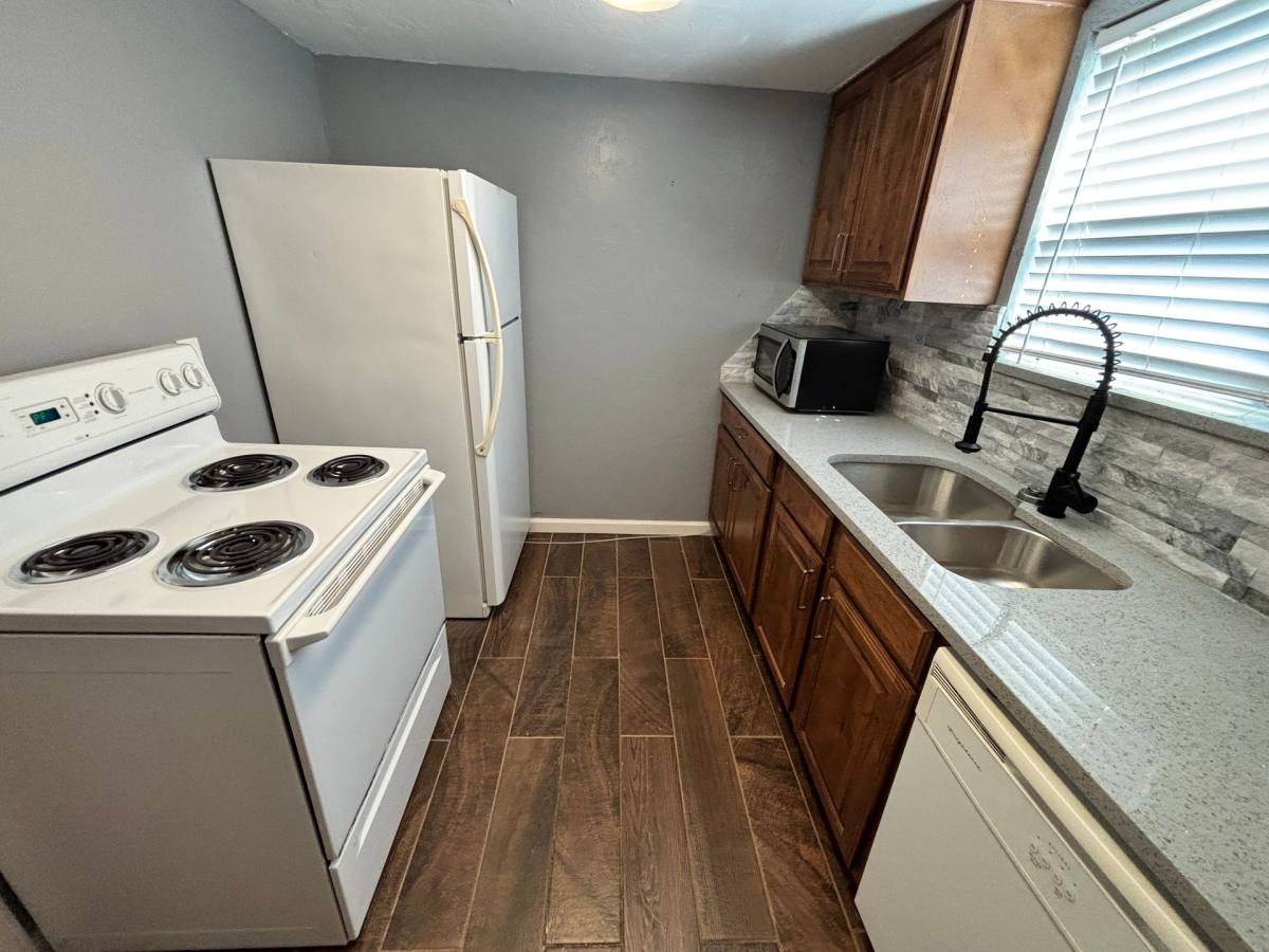 1827 E Lindsey St #3, Norman, OK 73071 - Condo for Rent - Image 8