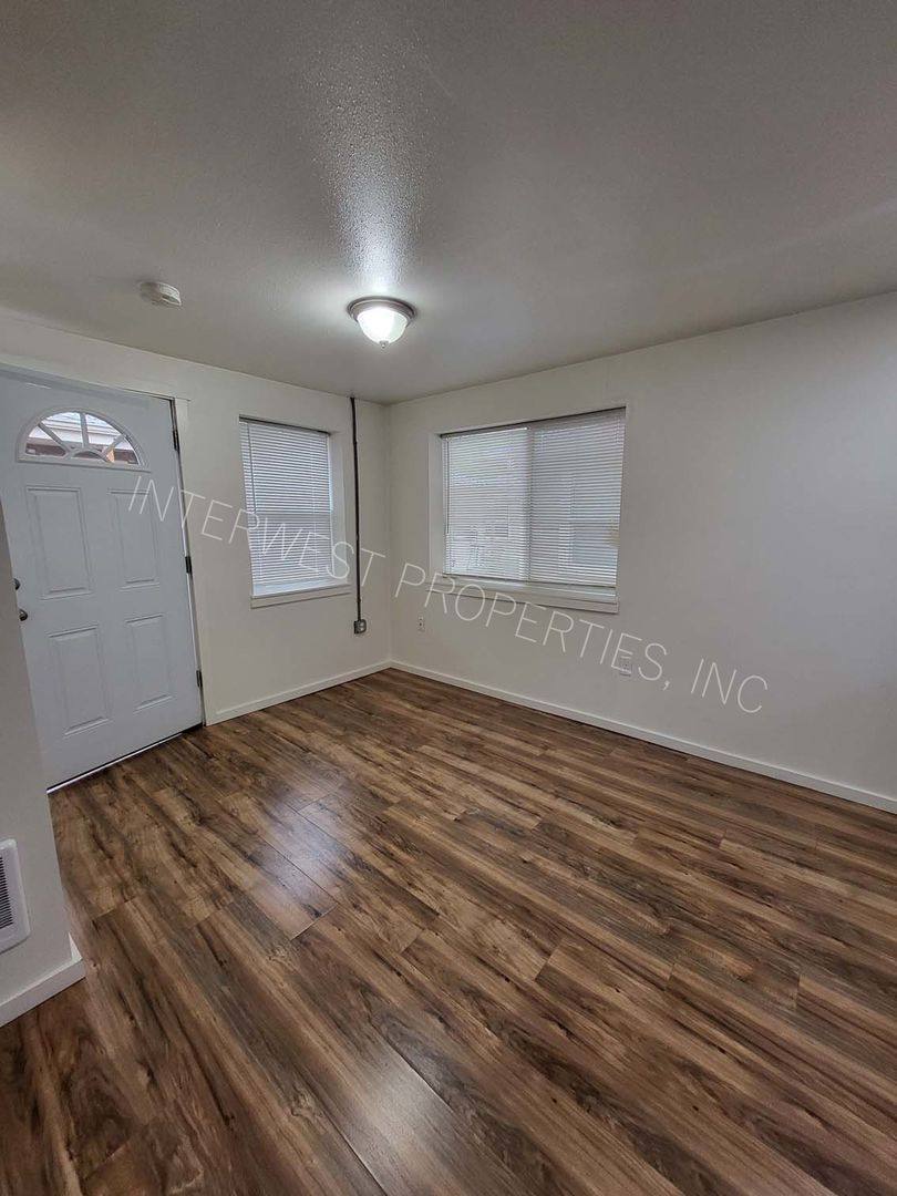 2451-2473 Trade St SE, Salem, OR 97301 - Apartment for Rent - Image 6