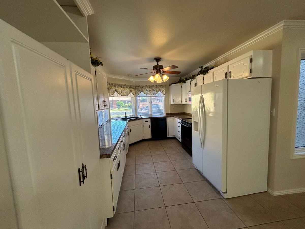 545 S Valley View Dr #29, St. George, UT 84770 - House for Rent - Image 4