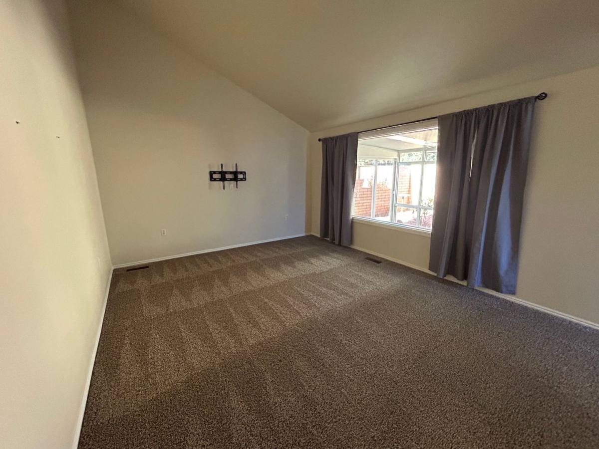 545 S Valley View Dr #29, St. George, UT 84770 - House for Rent - Image 7