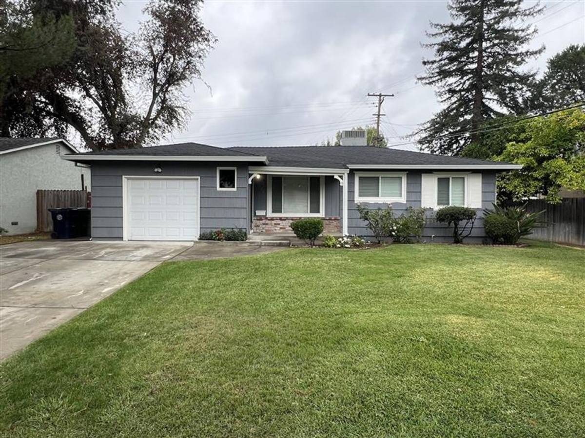 House for rent at 2221 Waterford Rd, Sacramento, CA 95815