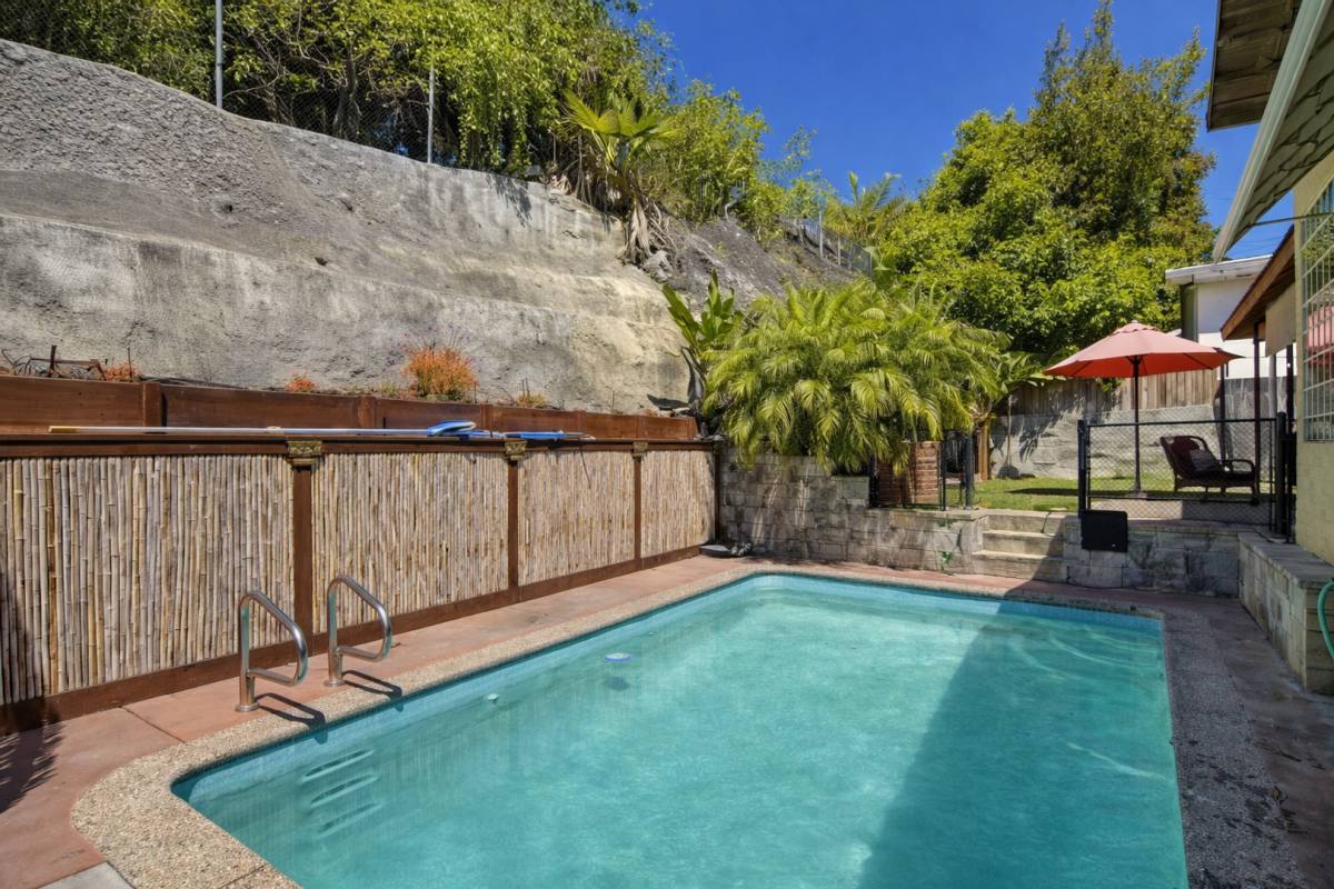 House for rent at 4976 Chparral Way, San Diego, CA 92115