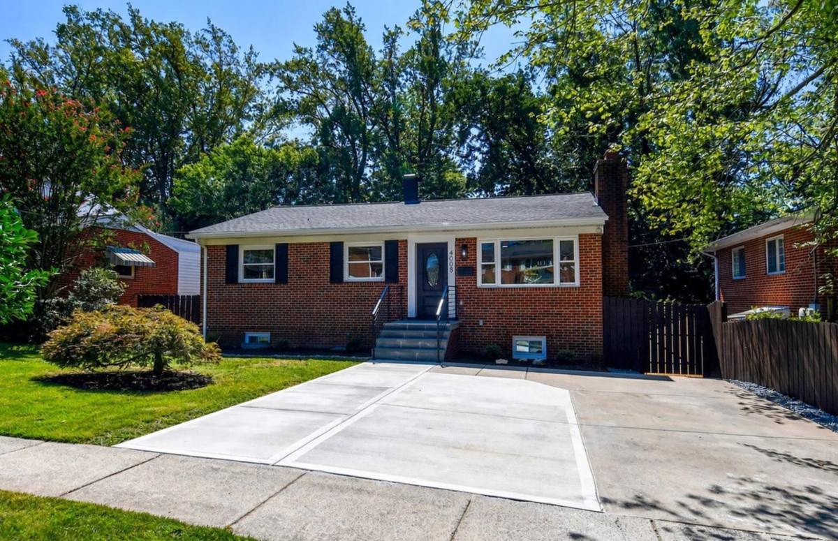 House for rent at 4008 Adams Dr, Silver Spring, MD 20902