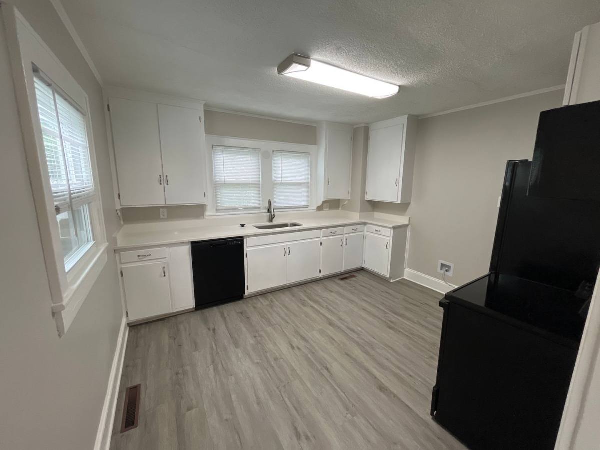 1103 Jackson St, Kannapolis, NC 28083 - House for Rent - Image 8