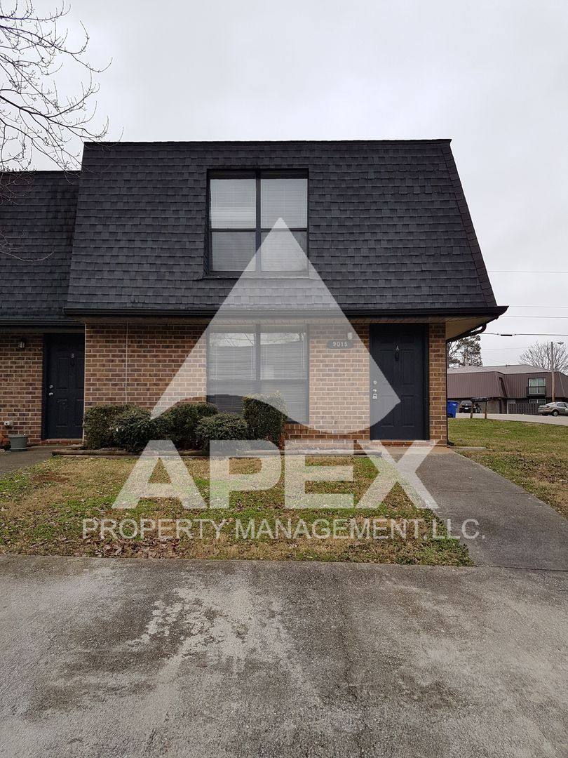 Townhouse for rent at 9015 Countryside Lane #A, Knoxville, TN 37923
