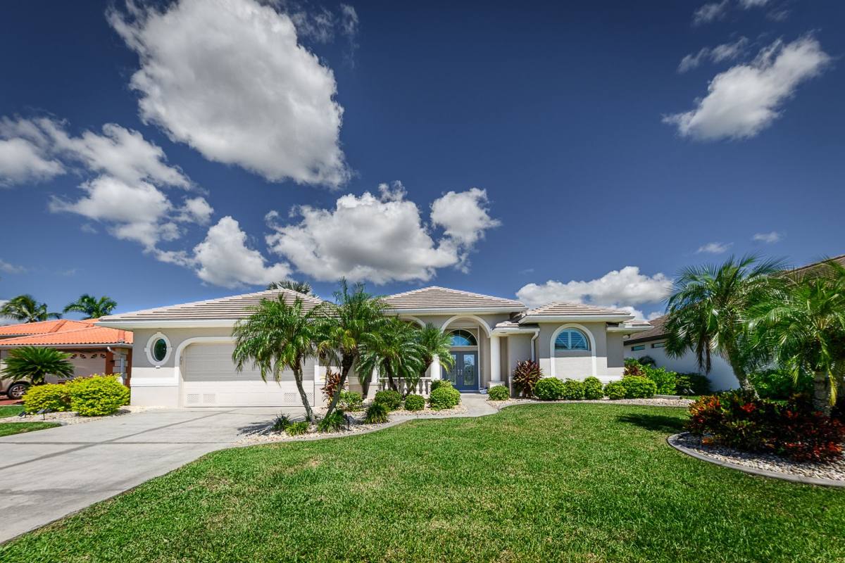 House for rent at 566 Port Bendres Dr, Punta Gorda, FL 33950