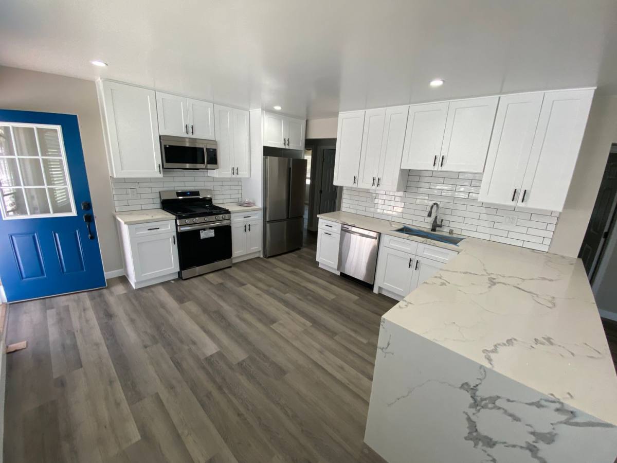 Townhouse for rent at 5171 La Dorna St, San Diego, CA 92115