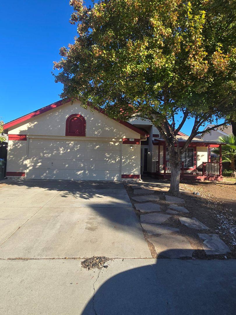 House for rent at 7670 Copper Cove Place, Antelope, CA 95843