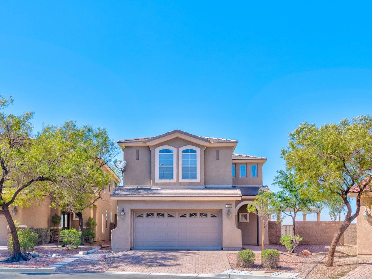 House for rent at 2868 Trossachs St, Henderson, NV 89044