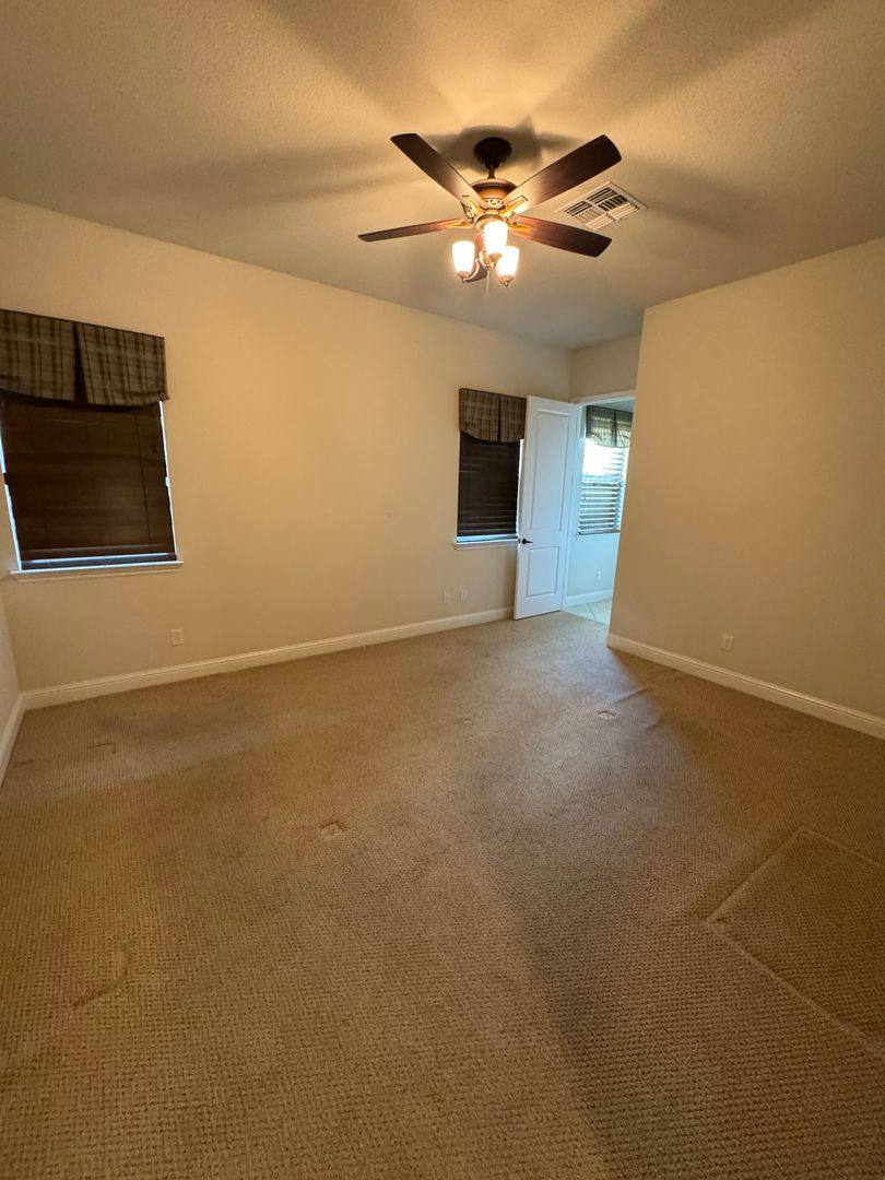 2233 Coryton Lane, Roseville, CA 95747 - House for Rent - Image 10