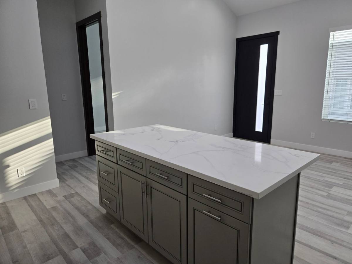 17814 Florwood Ave, Torrance, CA 90504 - House for Rent - Image 3