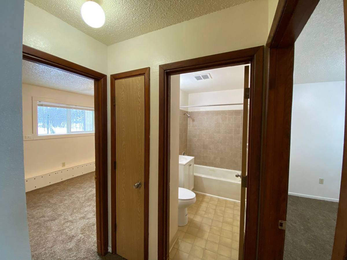 2506 Eide St, Anchorage, AK 99503 - Apartment for Rent - Image 8