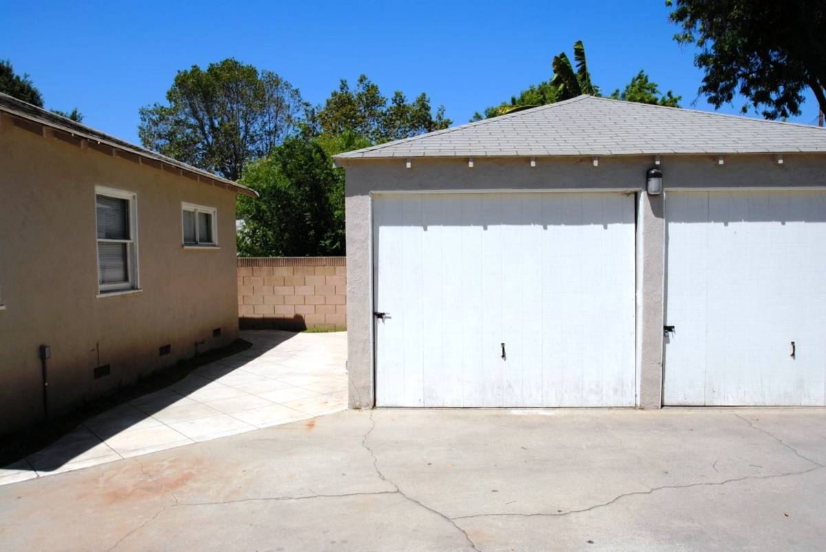 9523-25 Flower St, Bellflower, CA 90706 - Apartment for Rent - Image 9