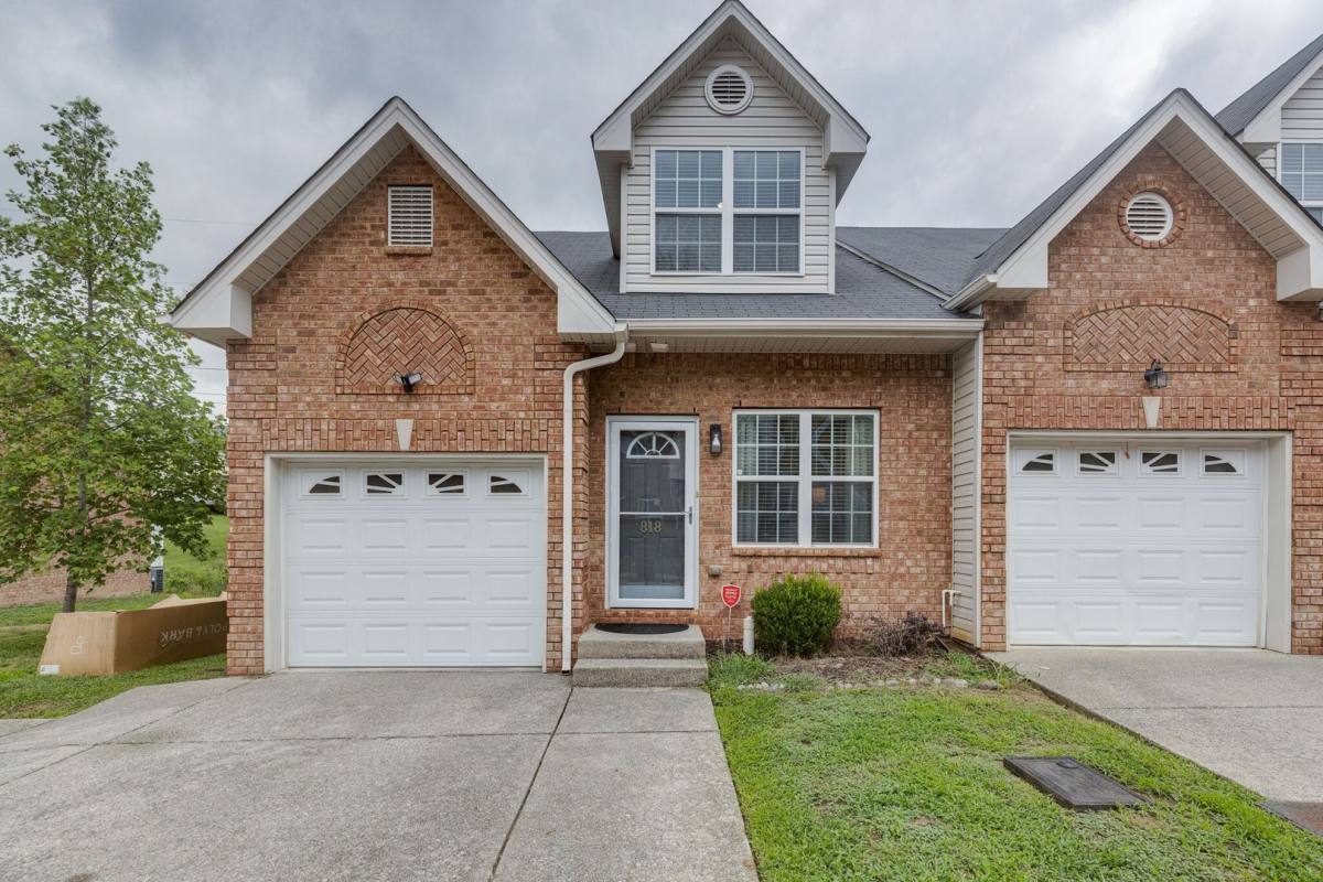 Townhouse for rent at 818 Spence Enclave Lane, Nashville, TN 37210