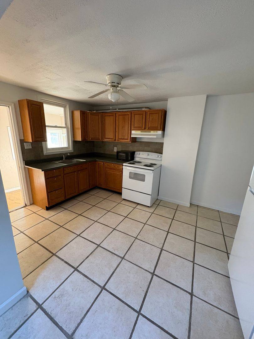 362 Fisher St #1F, Williamsport, PA 17702 - Apartment for Rent - Image 9