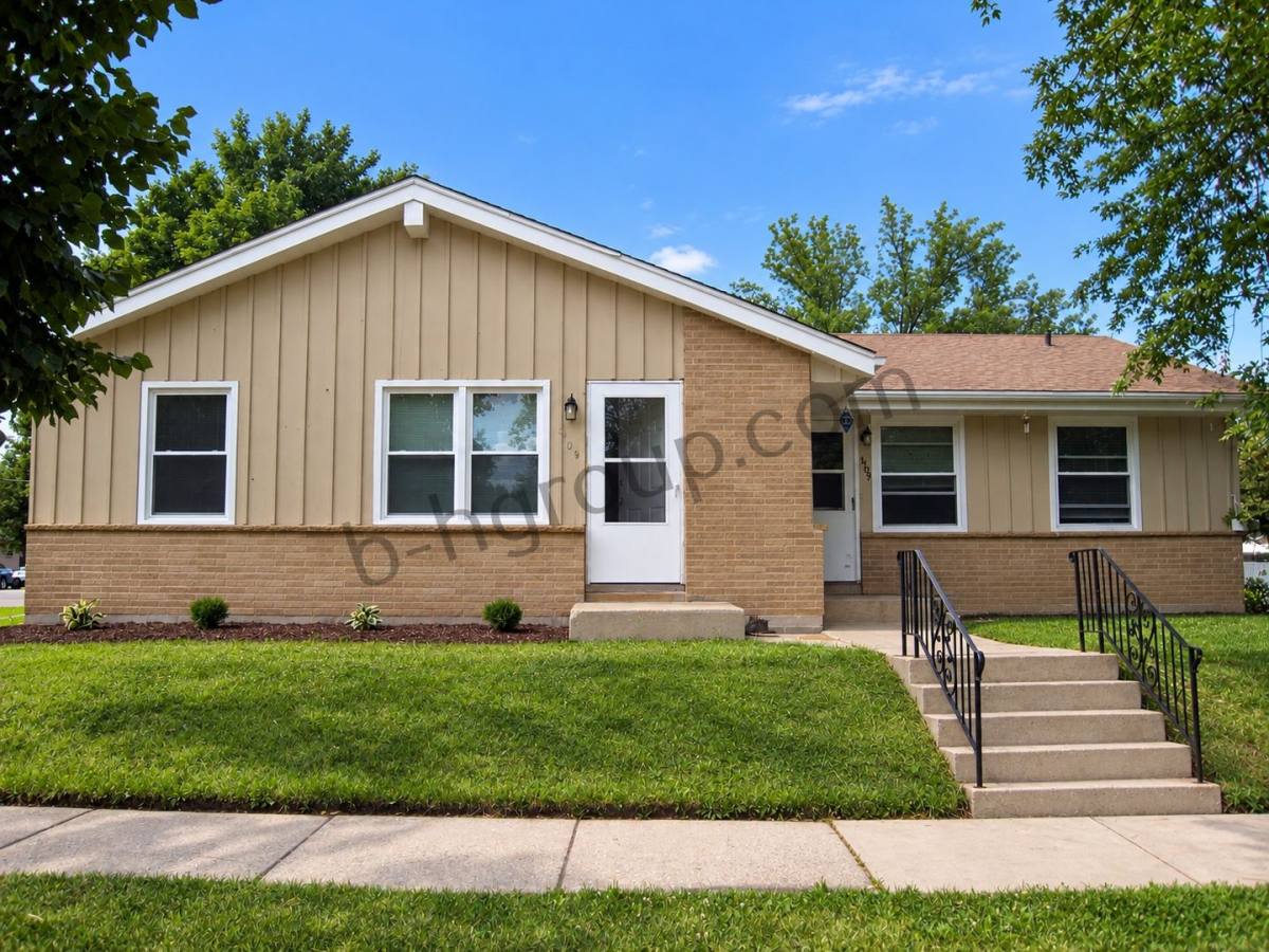4705 42nd Ave, Kenosha, WI 53144 - Apartment for Rent
