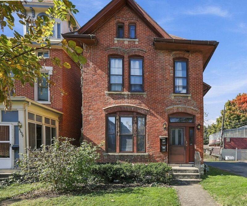 Apartment for rent at 1359 Hunter Ave, Columbus, OH 43201