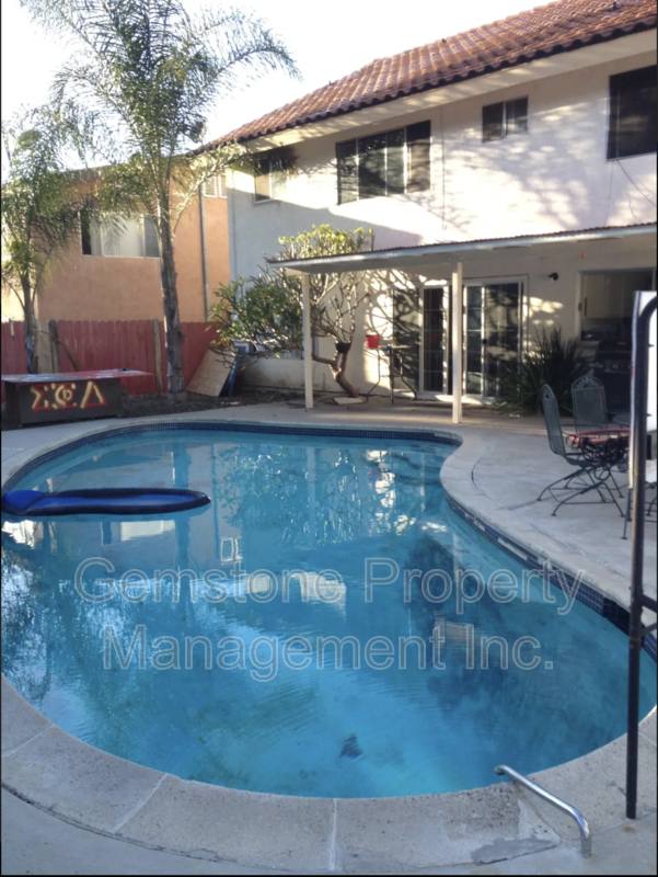 House for rent at 5233 Countryside Dr, San Diego, CA 92115