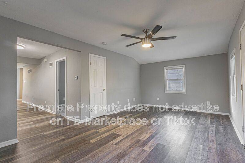 1617 S McCoy St, Independence, MO 64055 - House for Rent - Image 3