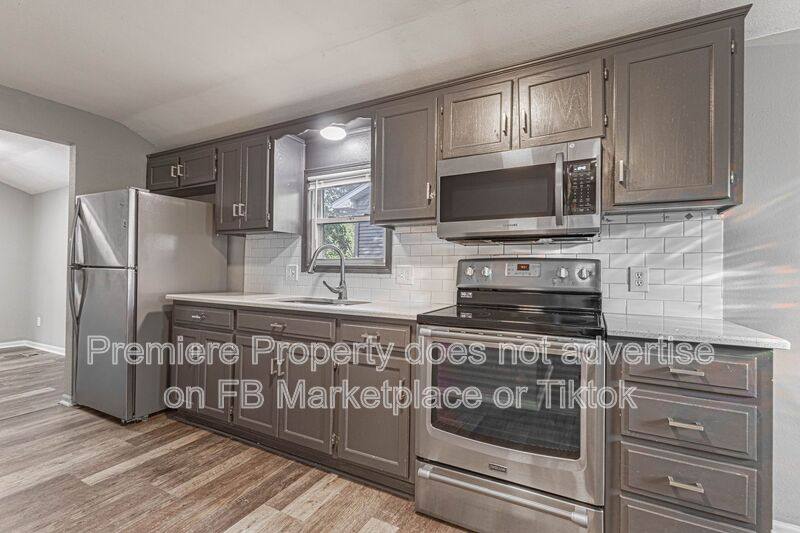 1617 S McCoy St, Independence, MO 64055 - House for Rent - Image 4