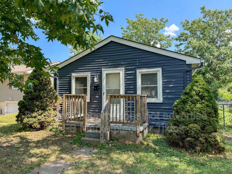 1617 S McCoy St, Independence, MO 64055 - House for Rent - Image 1