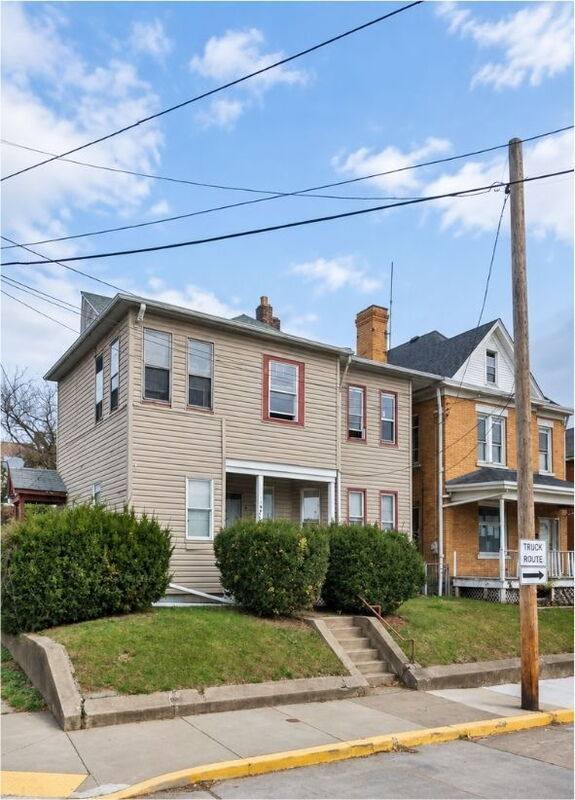 Apartment for rent at 118 Maple Ave #4, Dravosburg, PA 15034