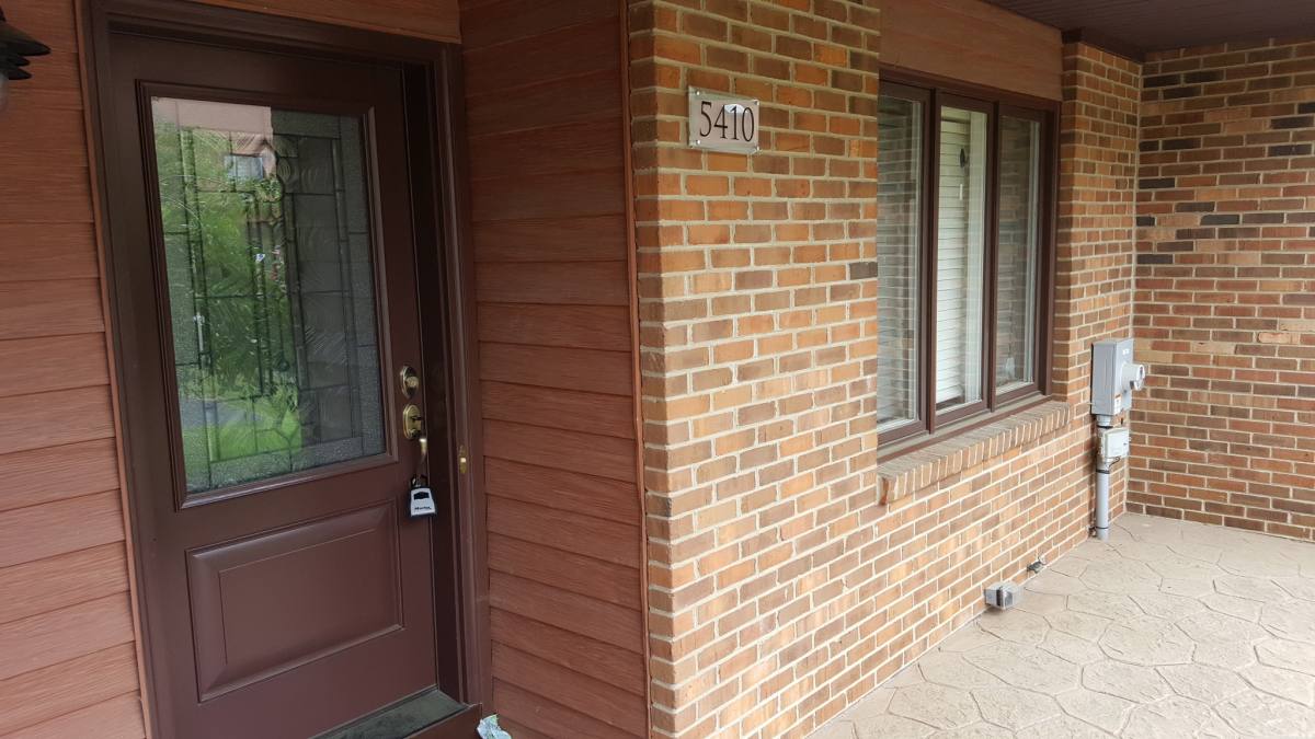 5410 Pinehurst Dr, Wilmington, DE 19808 - Townhouse for Rent - Image 2